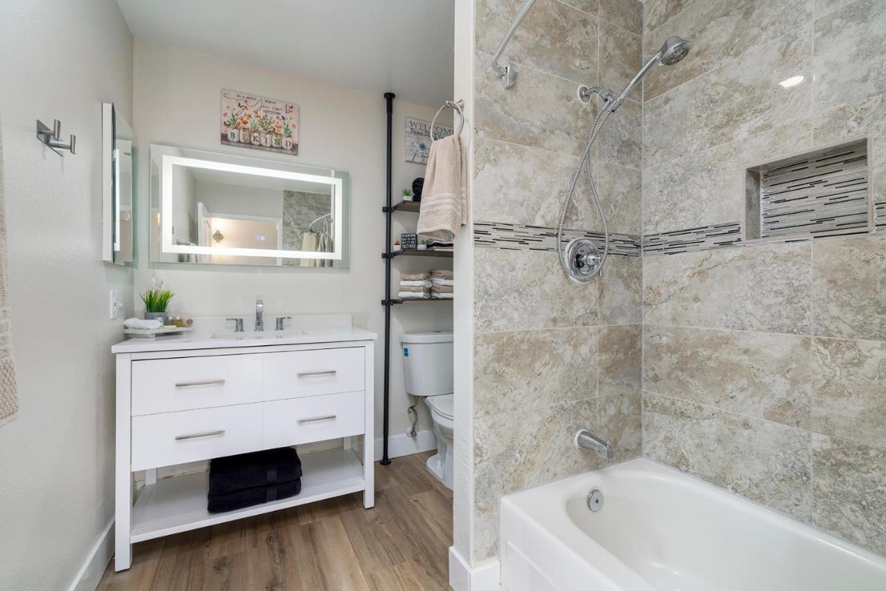 Single Story Minutes From Summerlin With Rv Parking & Dog Friendly Las Vegas Exterior foto